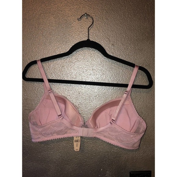 NWT Victoria's Secret Pink Lace 38c Bra - Picture 3 of 5